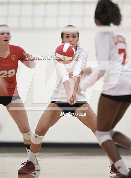 Thumbnail 1 in JSerra Catholic @ Orange Lutheran photogallery.