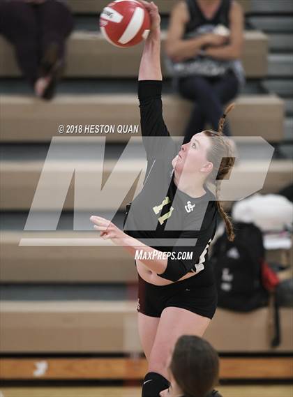 Thumbnail 3 in JSerra Catholic @ Orange Lutheran photogallery.