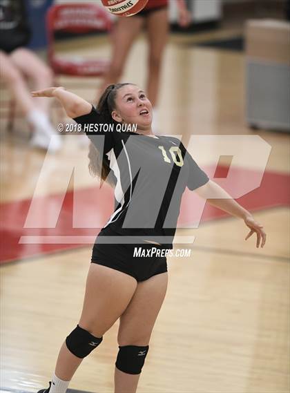 Thumbnail 2 in JSerra Catholic @ Orange Lutheran photogallery.