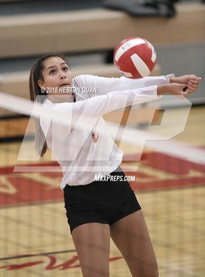 Thumbnail 1 in JSerra Catholic @ Orange Lutheran photogallery.