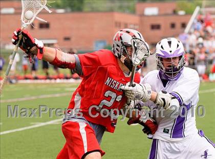 Thumbnail 1 in John Jay vs. Niskayuna (NYSPHSAA Class B 1st Round) photogallery.