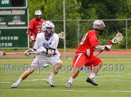 Thumbnail 1 in John Jay vs. Niskayuna (NYSPHSAA Class B 1st Round) photogallery.