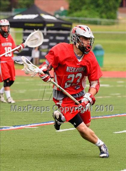 Thumbnail 3 in John Jay vs. Niskayuna (NYSPHSAA Class B 1st Round) photogallery.