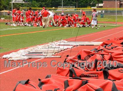 Thumbnail 1 in John Jay vs. Niskayuna (NYSPHSAA Class B 1st Round) photogallery.