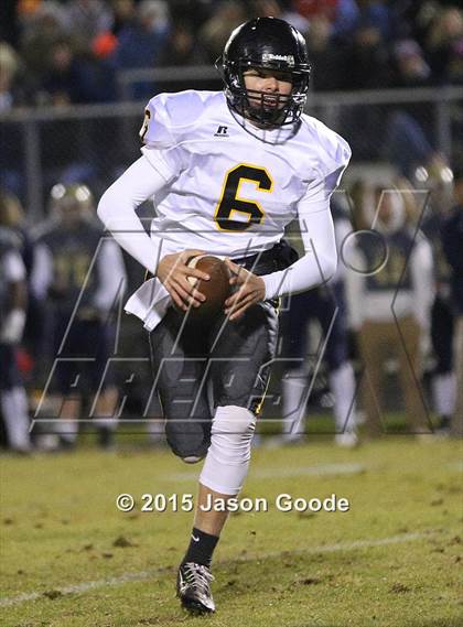 Thumbnail 2 in Hendersonville @ Independence (TSSAA Division I Class 5A 2nd Round) photogallery.