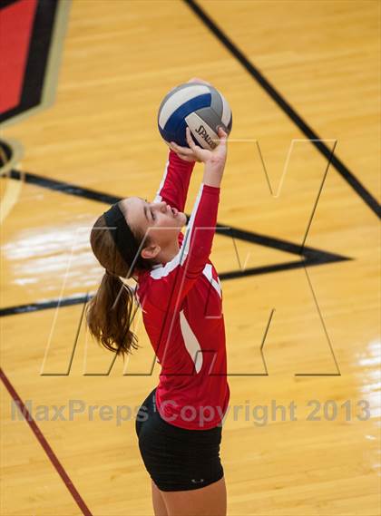 Thumbnail 3 in East Lyme vs Frontier Regional (2013 Volleyhall Classic) photogallery.