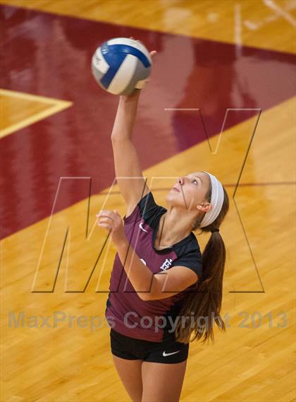 Thumbnail 1 in East Lyme vs Frontier Regional (2013 Volleyhall Classic) photogallery.