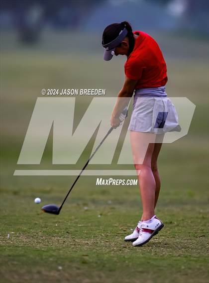 Thumbnail 1 in UIL Golf 5A Region 4 District 31 Tournament photogallery.