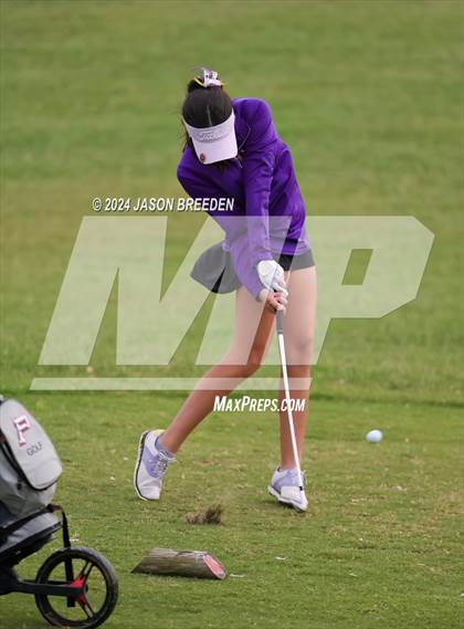 Thumbnail 1 in UIL Golf 5A Region 4 District 31 Tournament photogallery.