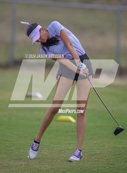 Thumbnail 2 in UIL Golf 5A Region 4 District 31 Tournament photogallery.