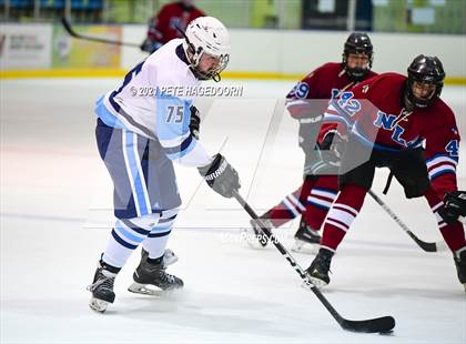Thumbnail 3 in Newton/Lenape @ Morris Catholic photogallery.