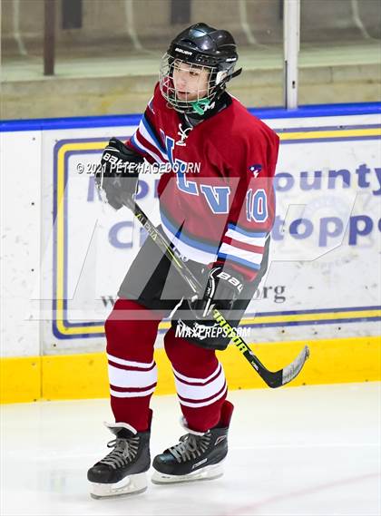 Thumbnail 3 in Newton/Lenape @ Morris Catholic photogallery.