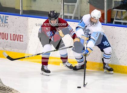 Thumbnail 1 in Newton/Lenape @ Morris Catholic photogallery.