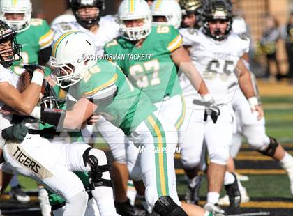 Thumbnail 3 in Blue Valley vs. Derby (KSHSAA 6A Final) photogallery.