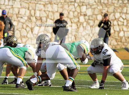 Thumbnail 3 in Blue Valley vs. Derby (KSHSAA 6A Final) photogallery.