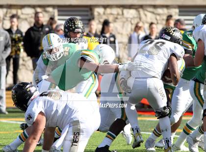 Thumbnail 3 in Blue Valley vs. Derby (KSHSAA 6A Final) photogallery.
