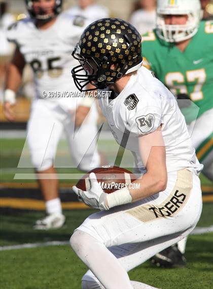 Thumbnail 1 in Blue Valley vs. Derby (KSHSAA 6A Final) photogallery.