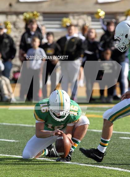 Thumbnail 1 in Blue Valley vs. Derby (KSHSAA 6A Final) photogallery.