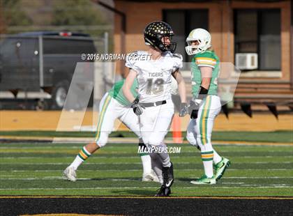 Thumbnail 3 in Blue Valley vs. Derby (KSHSAA 6A Final) photogallery.
