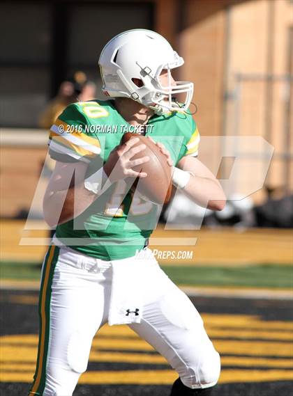 Thumbnail 3 in Blue Valley vs. Derby (KSHSAA 6A Final) photogallery.