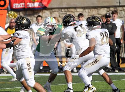 Thumbnail 2 in Blue Valley vs. Derby (KSHSAA 6A Final) photogallery.