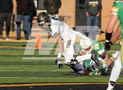Thumbnail 3 in Blue Valley vs. Derby (KSHSAA 6A Final) photogallery.