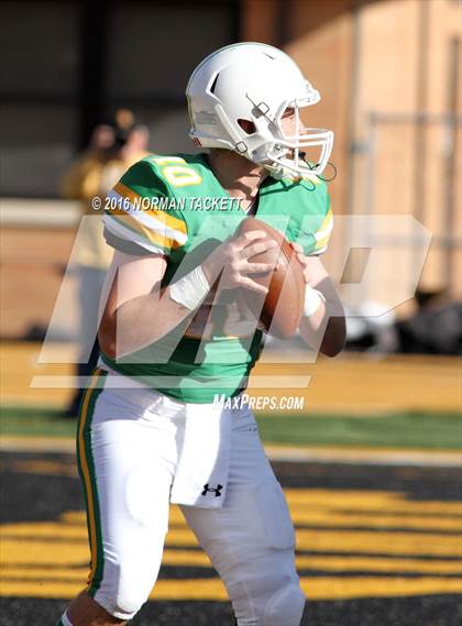 Thumbnail 2 in Blue Valley vs. Derby (KSHSAA 6A Final) photogallery.