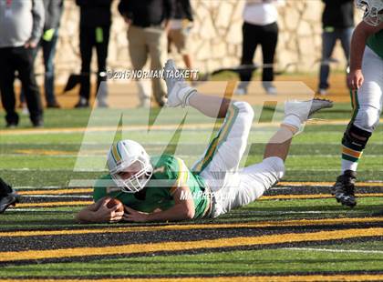 Thumbnail 1 in Blue Valley vs. Derby (KSHSAA 6A Final) photogallery.