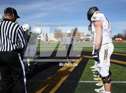 Thumbnail 3 in Blue Valley vs. Derby (KSHSAA 6A Final) photogallery.