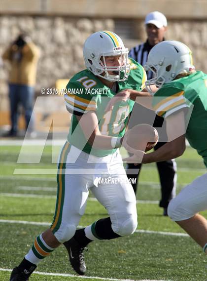 Thumbnail 2 in Blue Valley vs. Derby (KSHSAA 6A Final) photogallery.