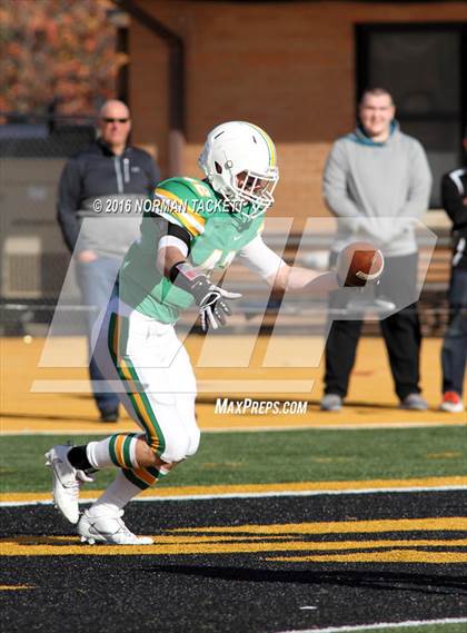 Thumbnail 3 in Blue Valley vs. Derby (KSHSAA 6A Final) photogallery.