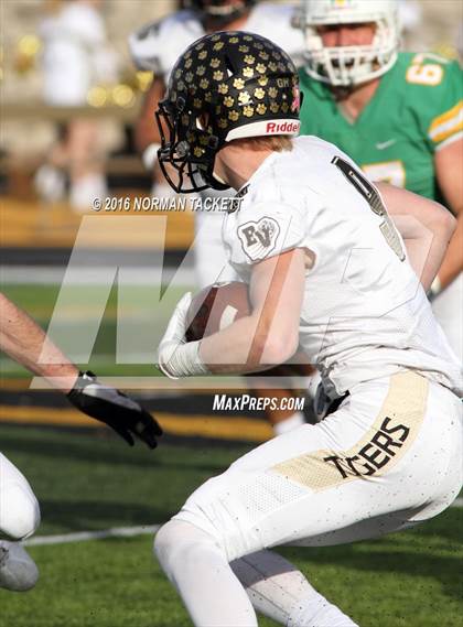 Thumbnail 2 in Blue Valley vs. Derby (KSHSAA 6A Final) photogallery.