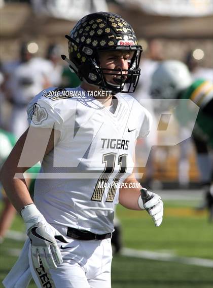 Thumbnail 3 in Blue Valley vs. Derby (KSHSAA 6A Final) photogallery.