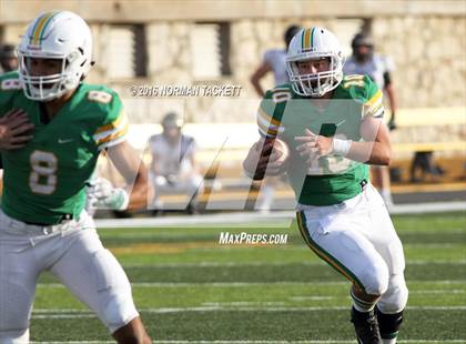 Thumbnail 1 in Blue Valley vs. Derby (KSHSAA 6A Final) photogallery.