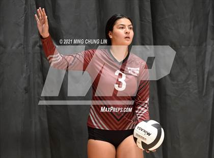 Thumbnail 1 in La Canada vs. Torrance (Queen's Court Tournament) photogallery.