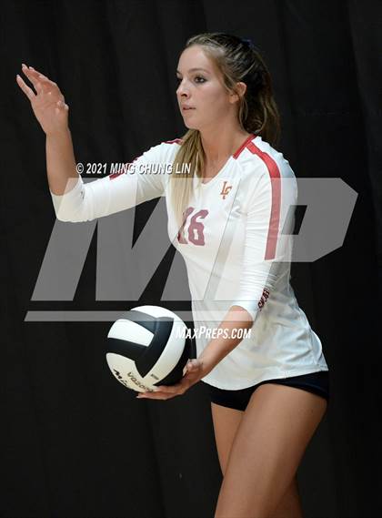 Thumbnail 3 in La Canada vs. Torrance (Queen's Court Tournament) photogallery.