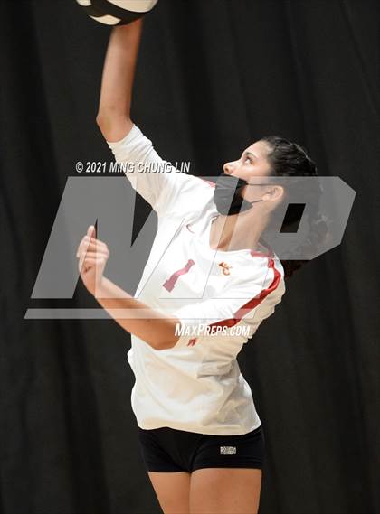 Thumbnail 2 in La Canada vs. Torrance (Queen's Court Tournament) photogallery.