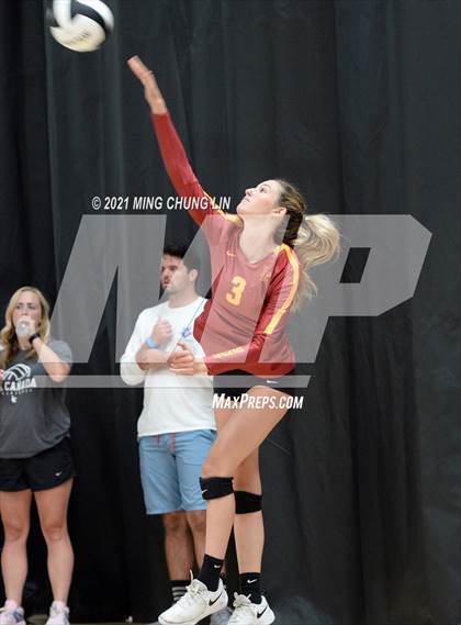 Thumbnail 2 in La Canada vs. Torrance (Queen's Court Tournament) photogallery.