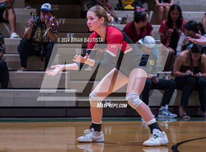 Thumbnail 1 in Hawaii Prep vs. Damien (HHSAA D2 Quarterfinals) photogallery.