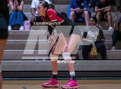 Thumbnail 3 in Hawaii Prep vs. Damien (HHSAA D2 Quarterfinals) photogallery.
