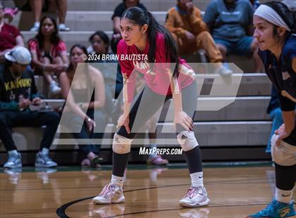 Thumbnail 2 in Hawaii Prep vs. Damien (HHSAA D2 Quarterfinals) photogallery.