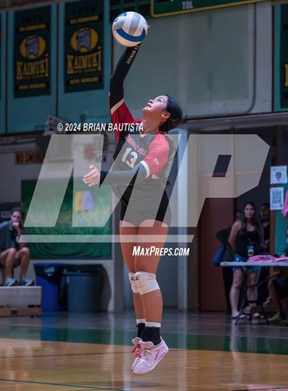 Thumbnail 1 in Hawaii Prep vs. Damien (HHSAA D2 Quarterfinals) photogallery.