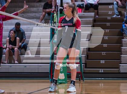 Thumbnail 2 in Hawaii Prep vs. Damien (HHSAA D2 Quarterfinals) photogallery.