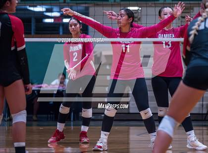 Thumbnail 2 in Hawaii Prep vs. Damien (HHSAA D2 Quarterfinals) photogallery.
