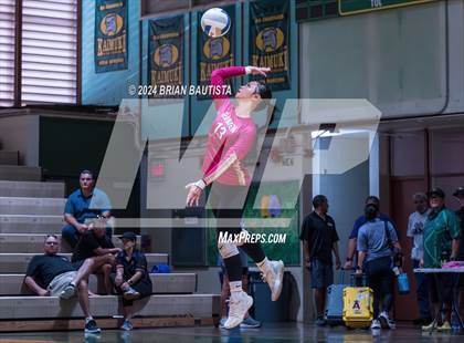 Thumbnail 1 in Hawaii Prep vs. Damien (HHSAA D2 Quarterfinals) photogallery.