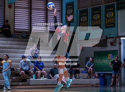 Thumbnail 3 in Hawaii Prep vs. Damien (HHSAA D2 Quarterfinals) photogallery.