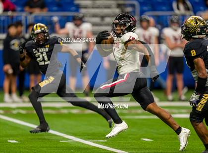 Thumbnail 2 in Lake Travis vs Brennan (UIL 6A D1 REGIONALS Playoff) photogallery.