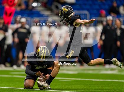 Thumbnail 2 in Lake Travis vs Brennan (UIL 6A D1 REGIONALS Playoff) photogallery.