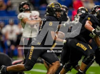 Thumbnail 3 in Lake Travis vs Brennan (UIL 6A D1 REGIONALS Playoff) photogallery.