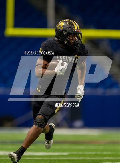 Thumbnail 1 in Lake Travis vs Brennan (UIL 6A D1 REGIONALS Playoff) photogallery.